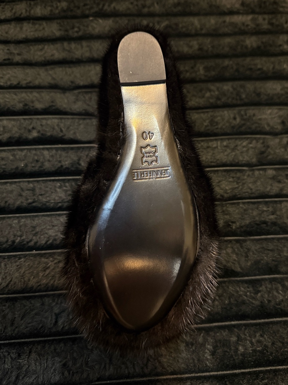 IAMJENNIFERLE Black Fox Fur Wedges - Picture 3 of 7